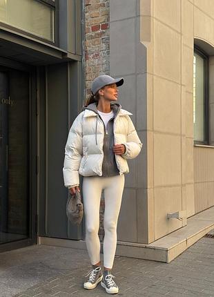 Дутый пуффер пуховик