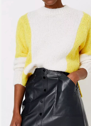 Стильний яскравий светр autograph