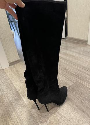 Чоботи жіночі