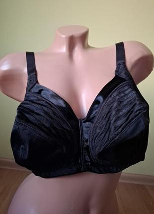 Бюстгальтер мягкий без косточки 95в