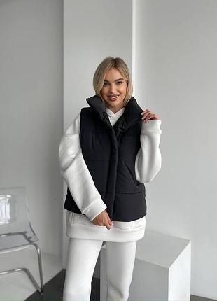 Чорна базова жилетка з кишенями ♥️ жіноча жилетка ♥️