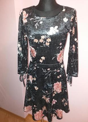 Бархатное платье в цветы/xs,s