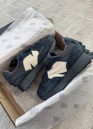 Женские кроссовки new balance 327 black 1950 баланс черного цвета 6