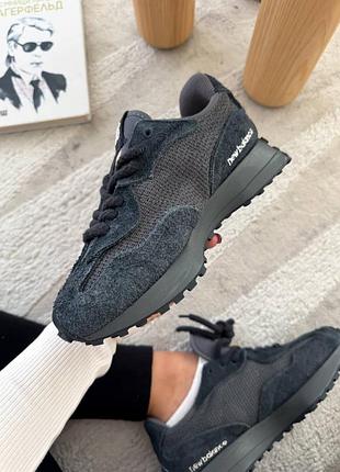 Женские кроссовки new balance 327 black 1950 баланс черного цвета 3