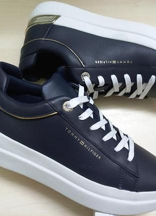 Кроссовки весна-осень кожа жен. 39р.tommy hilfiger индонезии