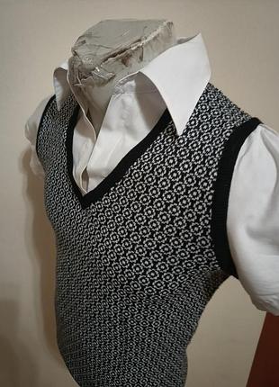 Блузка бренд відомий