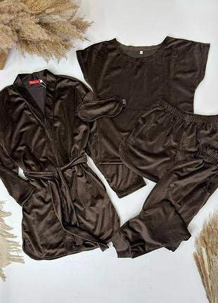 Велюровая пижама из 5 предметов