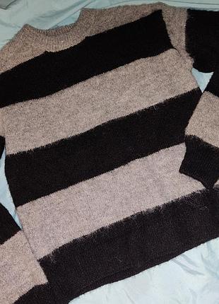 Теплий светр у смугу primark