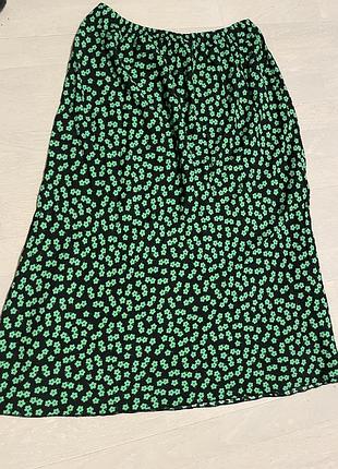 Легка спідниця в квітковий принт