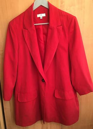 Жіночий піджак