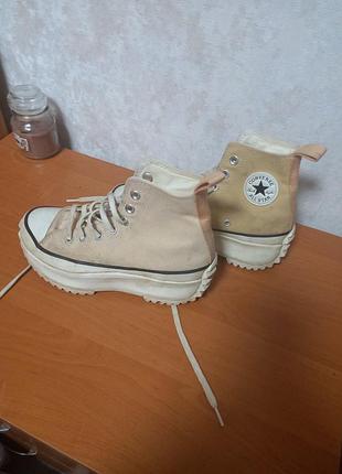 Конверси бежевого кольору для дівчинки дитячі