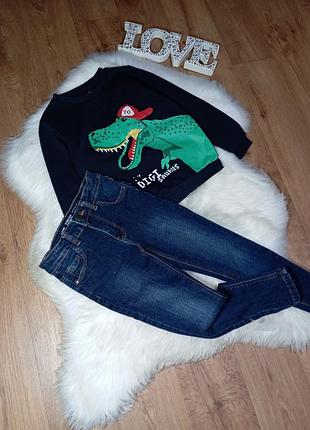 Набор для мальчика на 5-6 лет от primark 
теплый свитшот и джинсы