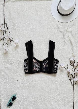 Топ на замку