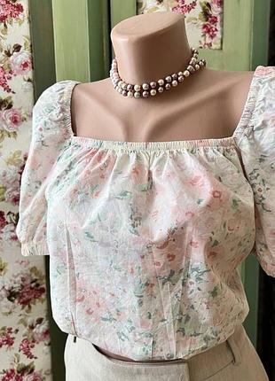 Чаріаний квітковий топ блуза