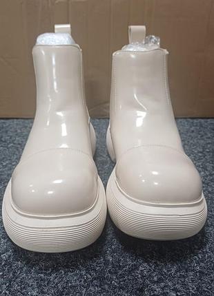 Челси бежевое