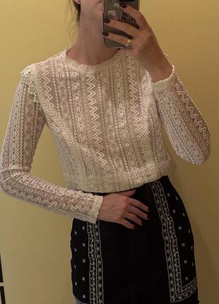 Нова блуза сорочка з візерунком святкова мереживна