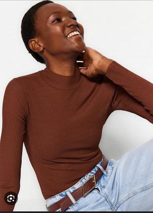 Гольф водолазка в рубчик