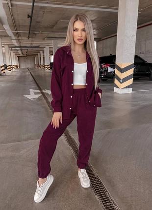 Гарний вельветовий костюм сорочка на кнопках штани джогери на манжетах