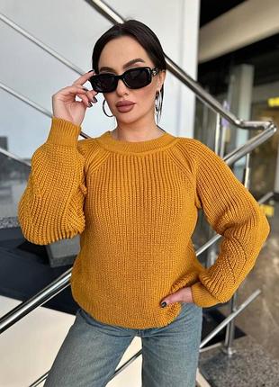 Ідеальний базовий светр жіночий