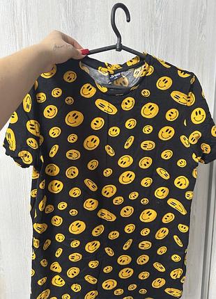 Футболка розмір 46