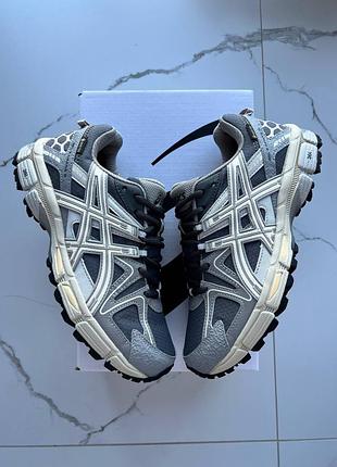 Утепленні чоловічі кросівки asics gel-kahana 8 gore-tex grey termo асікс сірого кольору термо