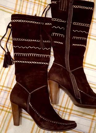 Коричневі замшеві чоботи до колін braska 41р