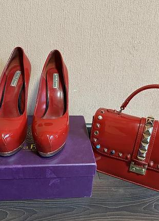 Туфли фирмы sasha fabiani