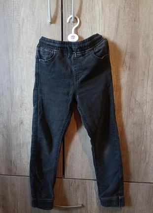 Джинсы скинни