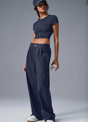 Штанці alo yoga suit up trouser regular navy