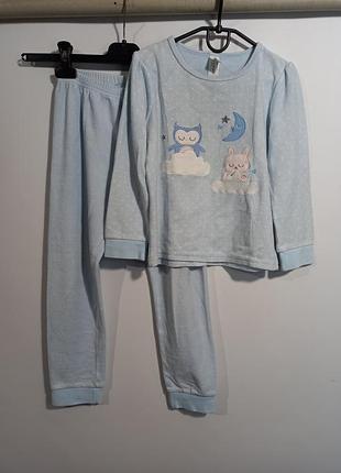 Велюрова піжама на дівчинку 122/128 см