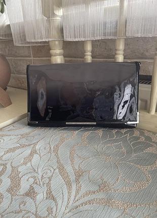 Клатч лакована шкіра