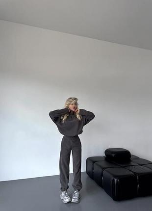 Спортивний костюм