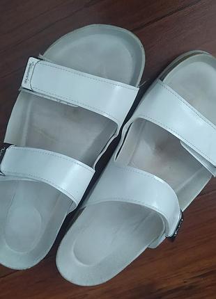 Шлепанцы кожаная стелька