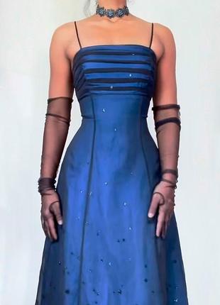 Довга святкова фатинова сукня на брительках у темному синьому кольорі  розміру s-m