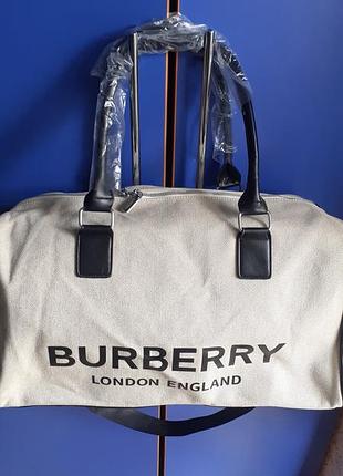Сумка-тоут burberry.англия новая.46*25*22смсветло бежевся.