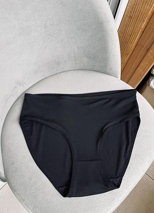Базові чорні трусики сліпи високої посадки у кольорах