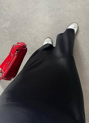 Шикарная юбка. идеально садится.!!!!