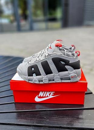Nike air more uptempo low 4