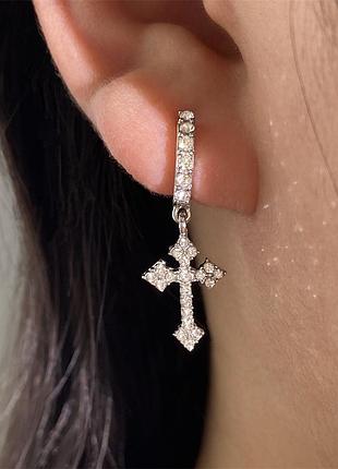 Унисекс серьги крестики в кристаллах в стиле панк рок хип хоп гот