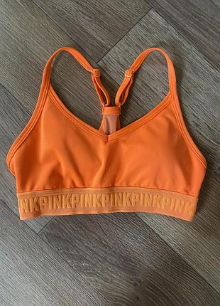 Спортивный топ от vs