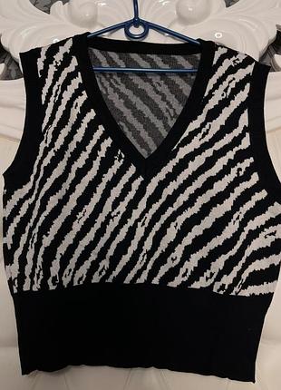 Нова вʼязана жилетка жилет жіноча зебра тваринний принт