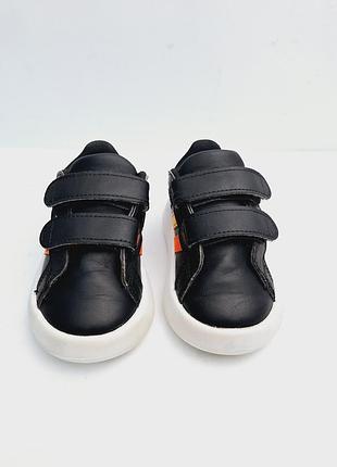 Кросівки adidas 2