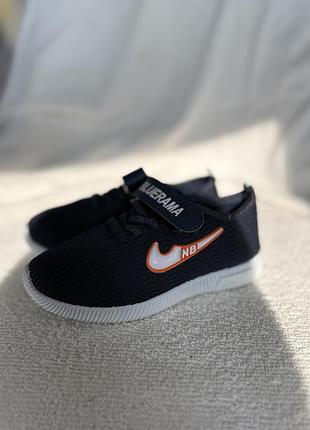 Кроссівки для хлопчика дівчинки