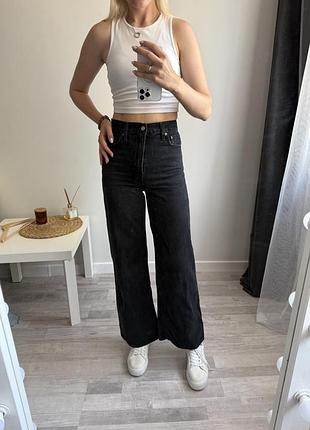 Широкі джинси levi’s