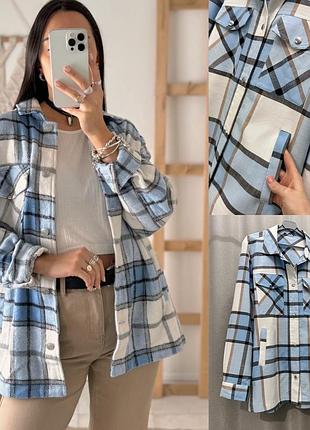 Сорочка в клітинку з кишенями