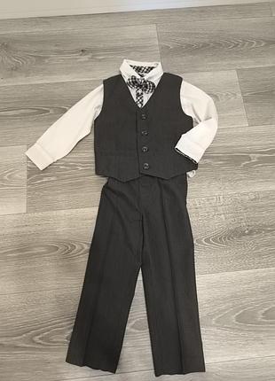 Костюм тройка для мальчика