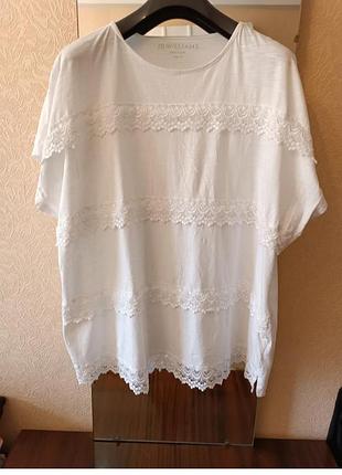 Футболка женская.