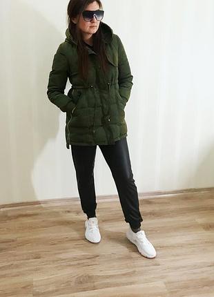 Куртка зима пуховик.