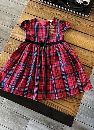 Гарний теплий сарафан на дівчинку