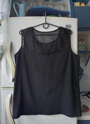 Футболка с кружевом